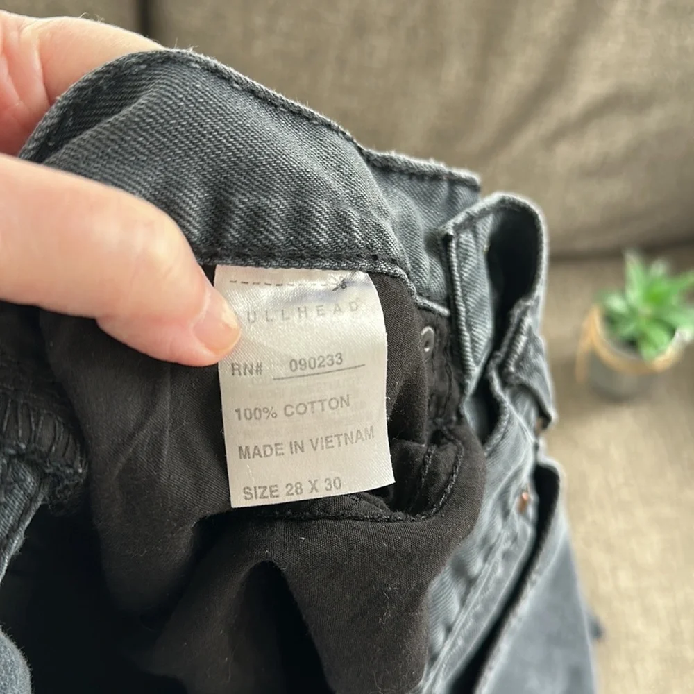 Bullhead Denim Co. Gravel Black Faded Wash Straight Slim Jeans Men's Size 28x30
